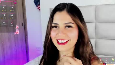 Mia online show from September 2025 11:31:02 PM