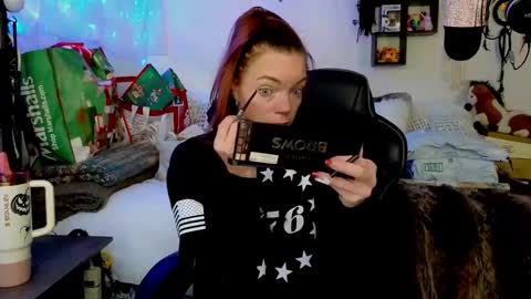 Snapshot of goddess_of_mars chatting on December 2025 04:23:02 PM Patricia Mars Goddess of Mars twitter thegoddessmindy online show from December 2025 04:23:02 PM