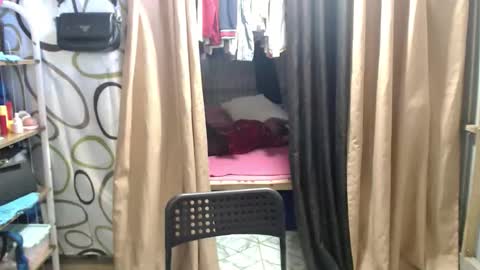 goddess_queen25 online show from June 2026 12:15:02 AM