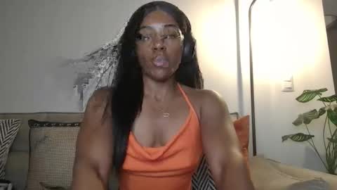 Miss Raven Black online show from April 2026 01:47:01 AM