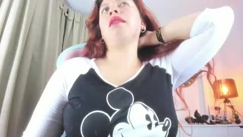 Snapshot of goddessjessica_roger chatting on October 2025 05:19:02 AM Goddess Jessica and slave Roger online show from October 2025 05:19:02 AM