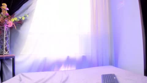 Julieta online show from February 2025 09:58:01 PM