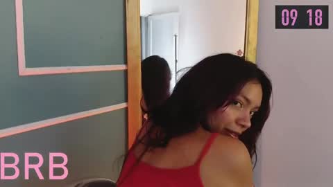 Snapshot of goddessjulieta chatting on May 2026 07:00:01 PM Julieta online show from May 2026 07:00:01 PM