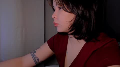 Snapshot of goddesskathrine chatting on December 2024 06:32:01 AM Kathrine online show from December 2024 06:32:01 AM