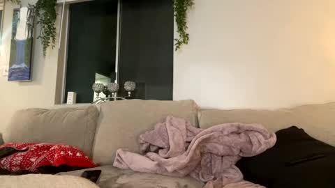 Snapshot of goddessmayvn chatting on December 2024 08:35:01 AM GoddessMayvn online show from December 2024 08:35:01 AM