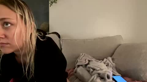 Snapshot of goddessmayvn chatting on February 2025 04:48:01 AM GoddessMayvn online show from February 2025 04:48:01 AM