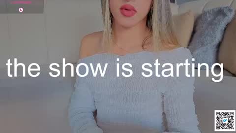 goddivaa online show from April 2026 07:01:01 PM