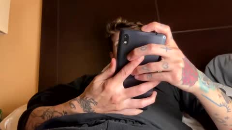 L online show from February 2025 10:54:01 PM