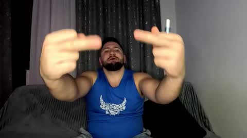 gold_alpha_boy online show from November 2025 05:56:01 PM