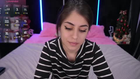 Snapshot of goldbabys chatting on January 2025 02:14:01 PM GoldBabyS online show from January 2025 02:14:01 PM