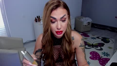 Snapshot of golddivine00 chatting on January 2025 09:19:01 AM Nicole.. online show from January 2025 09:19:01 AM