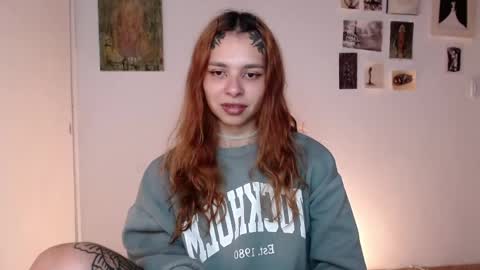 Snapshot of golden_alaska chatting on April 2026 10:49:02 PM Alaska online show from April 2026 10:49:02 PM