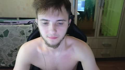 Golden boyyy21 online show from April 2026 01:33:01 AM