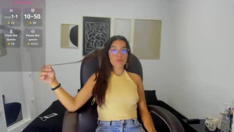 golden_muse online show from February 2026 12:34:01 PM