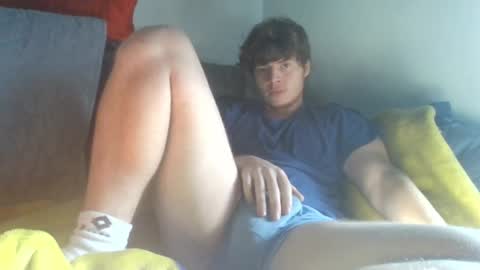 Snapshot of goldenboy207 chatting on December 2024 10:59:01 AM goldenboy207 online show from December 2024 10:59:01 AM