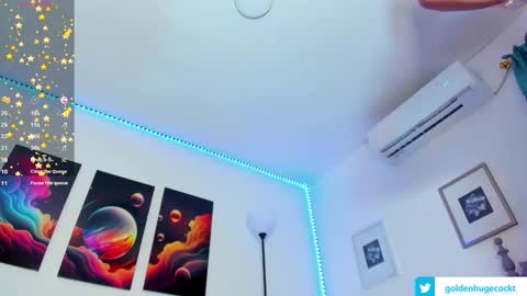 Snapshot of goldenhugecocktss chatting on February 2025 06:05:02 AM May smith online show from February 2025 06:05:02 AM