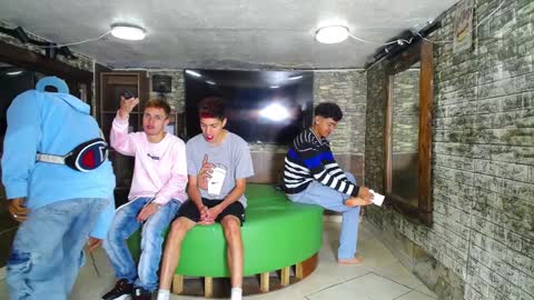 GOLDENJOI online show from January 2025 11:33:01 AM