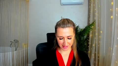 Olivia online show from January 2025 03:50:01 PM