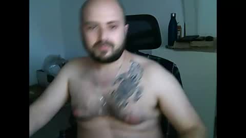 Snapshot of goldenspainboy chatting on May 2026 05:29:02 PM goldenspainboy online show from May 2026 05:29:02 PM