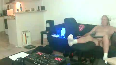 goldyguy011 online show from May 2026 06:35:02 PM