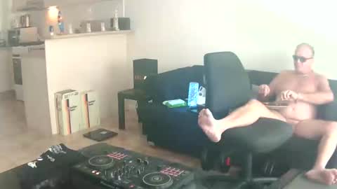 goldyguy011 online show from May 2026 01:47:02 AM