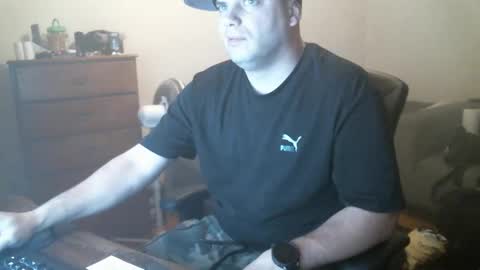 Snapshot of goleafzgo chatting on February 2025 06:32:01 AM goleafzgo online show from February 2025 06:32:01 AM