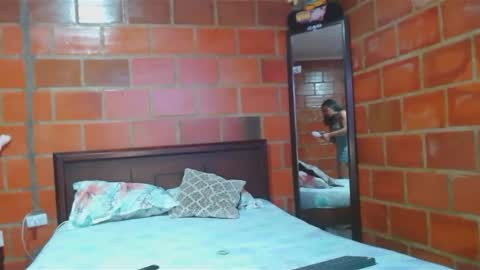 Snapshot of golositha26 chatting on January 2025 01:56:01 AM Valentina online show from January 2025 01:56:01 AM