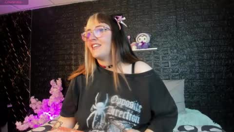 gomory_kitty online show from April 2026 04:01:01 PM