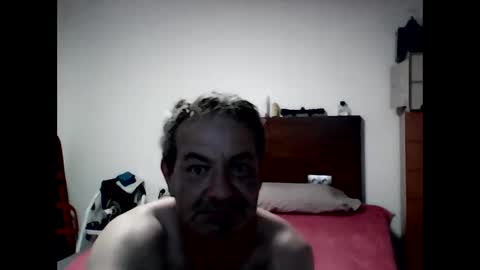 Snapshot of gonzalobilbaogon chatting on September 2025 01:44:01 AM gonzalo online show from September 2025 01:44:01 AM