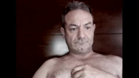 Snapshot of gonzalobilbaogon chatting on February 2026 08:12:01 AM gonzalo online show from February 2026 08:12:01 AM