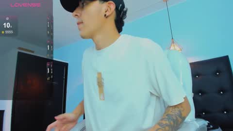 good_sheep online show from November 2025 03:51:01 AM