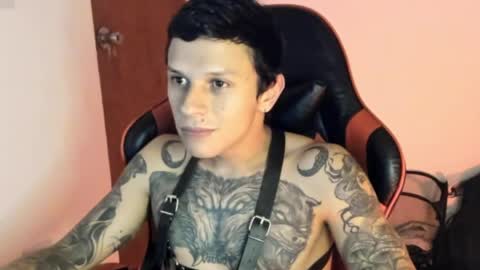 goodboy69i online show from April 2026 10:04:01 PM