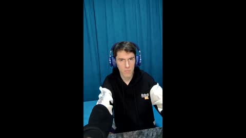 Snapshot of goodboyluca chatting on April 2026 02:37:01 PM Luca online show from April 2026 02:37:01 PM