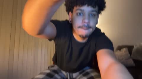 Snapshot of goodjob_jay chatting on February 2025 01:15:02 PM Goodjob Jay online show from February 2025 01:15:02 PM