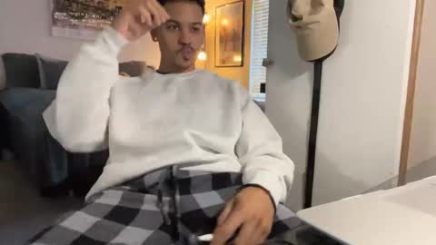 Snapshot of goodjob_jay chatting on October 2025 03:23:02 PM Goodjob Jay online show from October 2025 03:23:02 PM