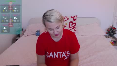 Elysa online show from December 2024 07:40:01 AM