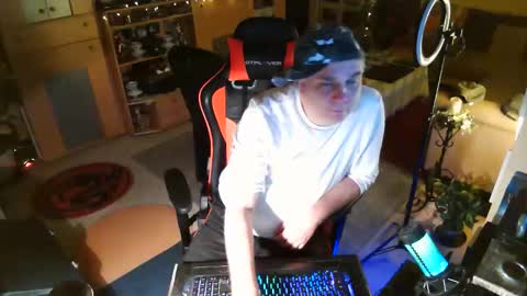 Snapshot of google5001 chatting on December 2025 06:59:02 PM google5001 online show from December 2025 06:59:02 PM