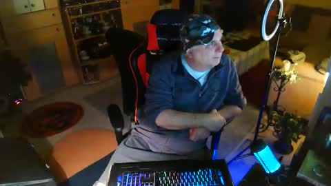 Snapshot of google5001 chatting on January 2026 10:00:02 PM google5001 online show from January 2026 10:00:02 PM