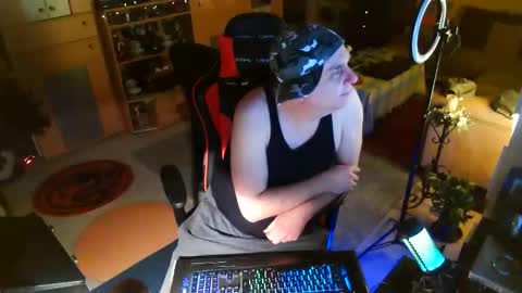 Snapshot of google5001 chatting on February 2026 04:33:01 AM google5001 online show from February 2026 04:33:01 AM