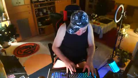 Snapshot of google5001 chatting on March 2026 03:52:02 AM google5001 online show from March 2026 03:52:02 AM