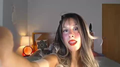 Snapshot of goonergirlnextdoor chatting on May 2026 02:34:02 PM princess kierra online show from May 2026 02:34:02 PM