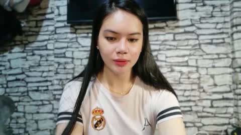 geneviev online show from March 2026 01:55:02 AM