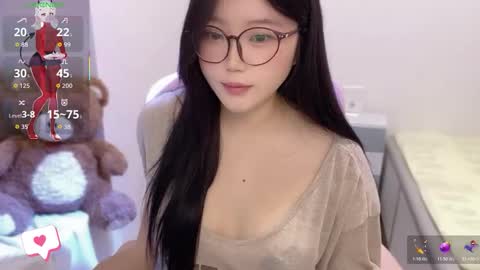 Snapshot of gorgeous_girl33 chatting on February 2026 11:59:01 PM gorgeous girl33 online show from February 2026 11:59:01 PM
