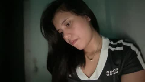 Lyn online show from November 2025 02:03:01 AM