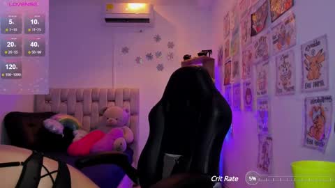 Snapshot of gorgeous_t chatting on February 2025 08:09:02 PM i am Jessi I love animals and drawing I hope to get along with everyone. XOXO online show from February 2025 08:09:02 PM