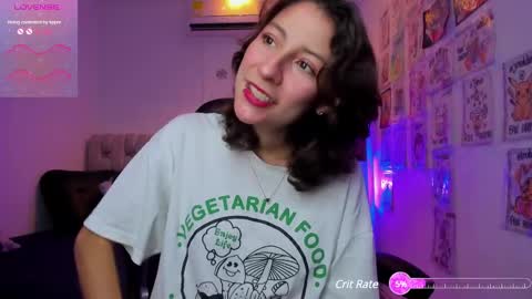 Snapshot of gorgeous_t chatting on February 2025 08:00:02 PM i am Jessi I love animals and drawing I hope to get along with everyone. XOXO online show from February 2025 08:00:02 PM