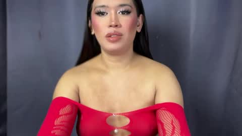 Bella online show from April 2026 08:22:01 PM