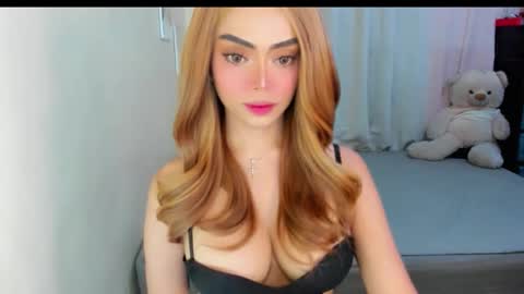 Snapshot of gorgeoustransgirl chatting on March 2026 01:26:02 PM Emmy online show from March 2026 01:26:02 PM