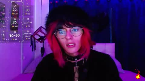 goth_minerva online show from November 2025 02:38:02 PM