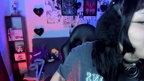 Snapshot of goth_stein chatting on February 2025 04:33:01 AM Engel Please help me to reach 50 thumbs up online show from February 2025 04:33:01 AM